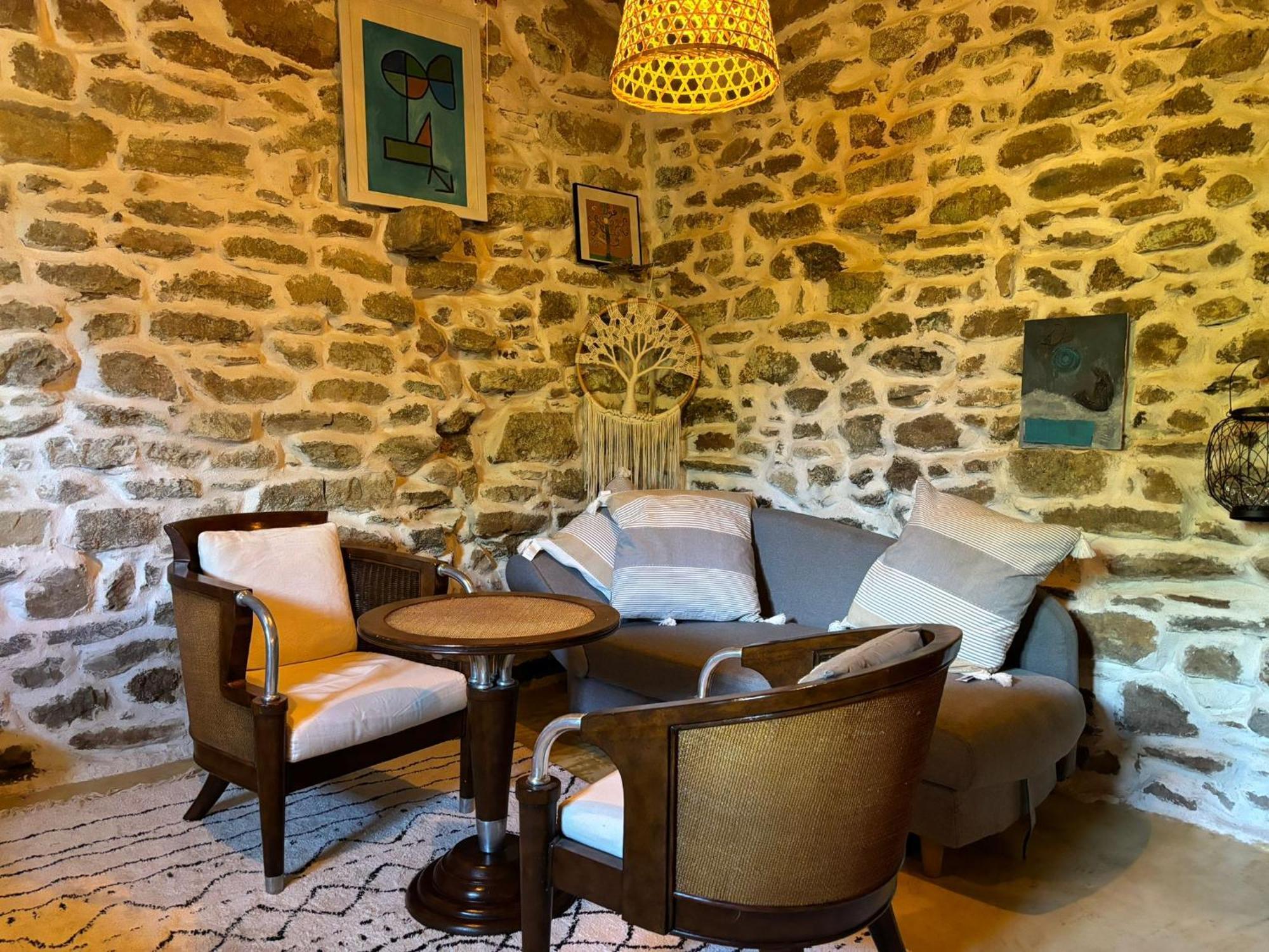 La Barbacane De Cascastel-Des-Corbieres Ngoại thất bức ảnh